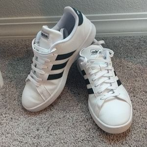 Adidas Women's Grand Court Sneaker